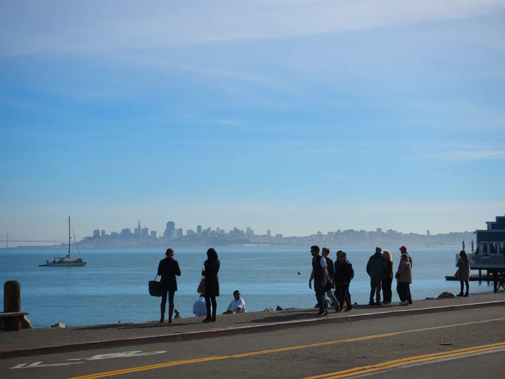 Bridgeway Promenade